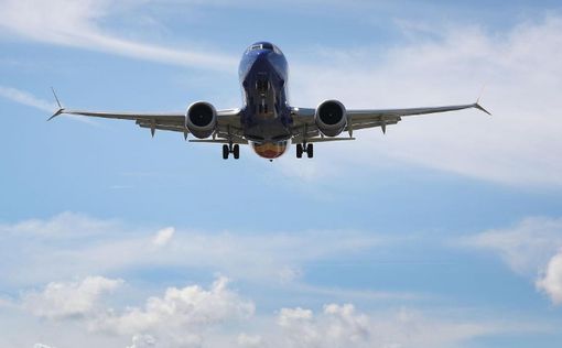 Черные ящики лайнера Boeing 737 MAX 8 доставлены во Францию