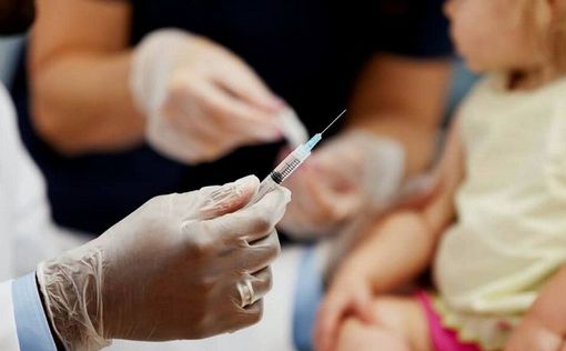 В Киеве детям без прививки от кори запретят посещать школы