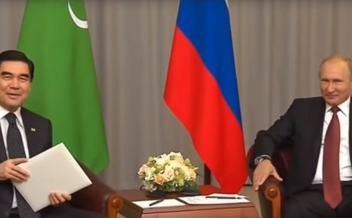 Лидер Туркмении подарил Путину алабая