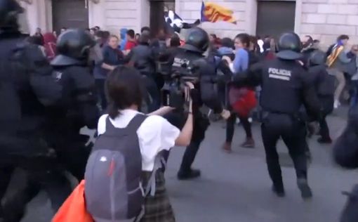 Волна протестов охватила Барселону, десятки раненных