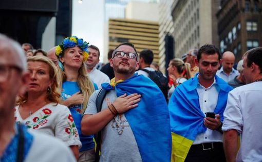 90% жителей Украины считают себя украинцами