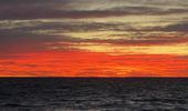 Захід сонця в Атлантичному океані: дивовижні фото | Фото 4