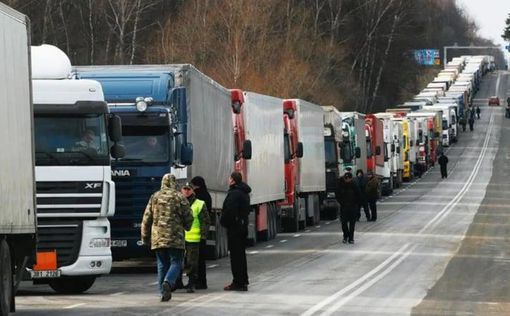 На границе с Польшей вновь проблемы с фурами, но не из-за фермеров