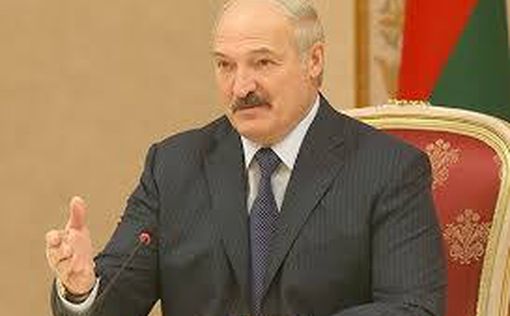 Лукашенко: при новой Конституции президентом не буду