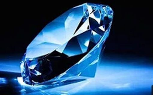 Ученые обнаружили внутри алмазов лед с других планет