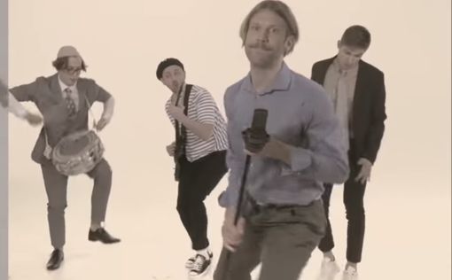 Иван Дорн представил ремейк клипа "Танцы" группы "ВВ"