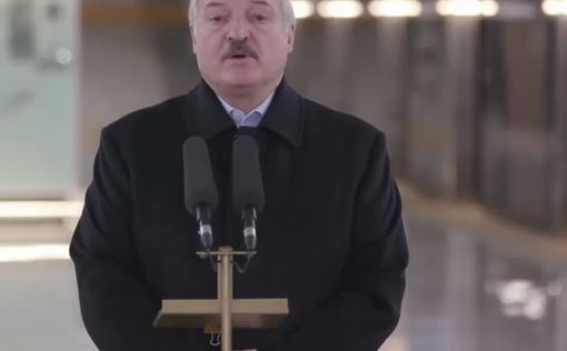 Лукашенко посетил "красную зону" минской больницы