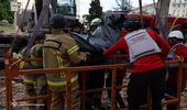 Атака РФ по Днепру: из-под завалов достали тело женщины. Фото, видео | Фото 2