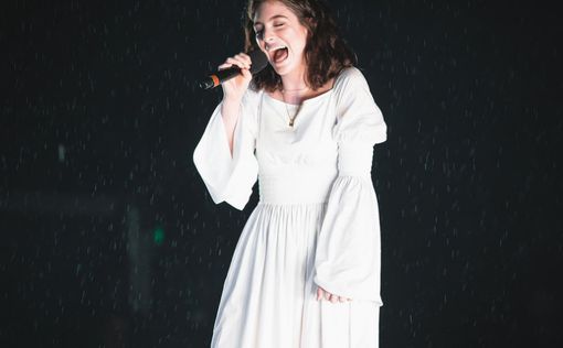 Бойкот Израиля привел к краху популярности певицы Lorde