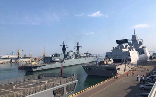 В порт Одессы вошла группа кораблей НАТО