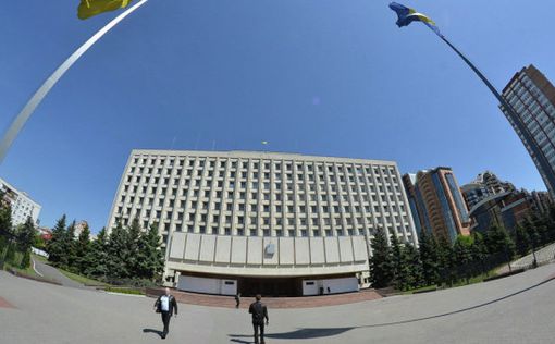 ЦИК отобрала мандаты у Томенко и Фирсова