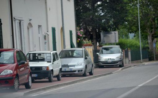 Минрегион запретит проектировать парковки на тротуарах