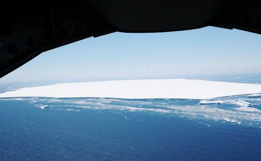 Самый большой айсберг в мире растаял в Атлантических водах