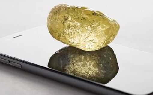 В Канаде нашли крупнейший в истории желтый алмаз
