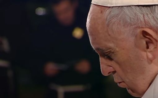 Папу Франциска призвали уйти в отставку