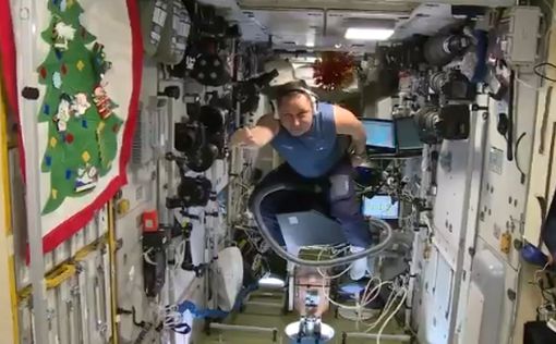 Российский астронавт полетал по МКС на пылесосе