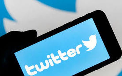 Twitter заблокировала 70 аккаунтов из-за Блумберга