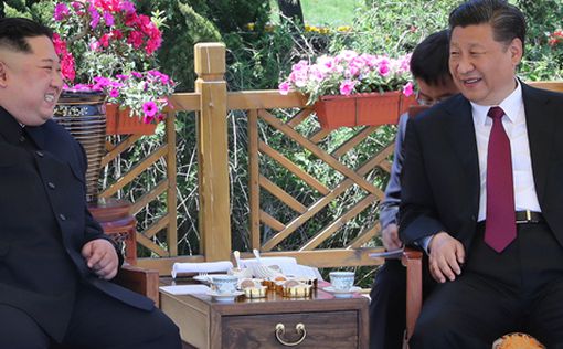 Си Цзиньпин принял Ким Чен Ына в городе Далянь