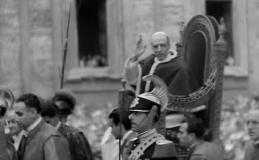 Ватикан откроет секретные архивы времен папы Пия XII