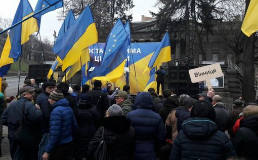 "РНС" Саакашвили провели "last winter" для власти