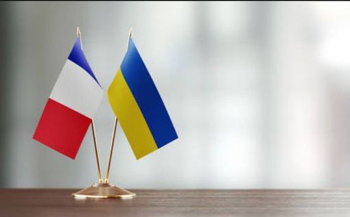 Украина получит от Франции бронетехнику и ракеты