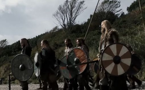 Ученые: викинги носили мечи для красоты