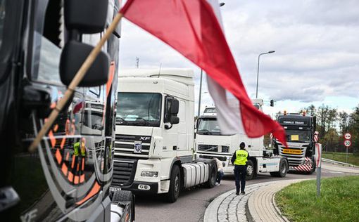 Поляки продолжают блокировать три КПП на границе с Украиной