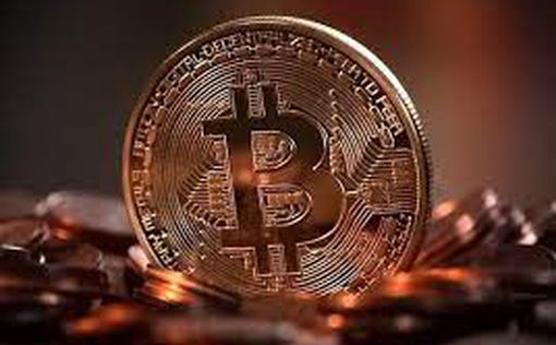 Курс Bitcoin на початку жовтня подолав позначку в 28 000 доларів