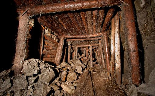 У Китаї пролунав вибух у шахті: понад десять жертв