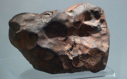 В 17-тонном метеорите нашли неизвестные на Земле минералы