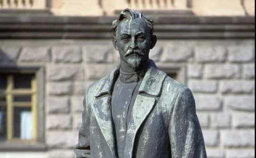 “Эталон кристальной честности”: В Москве поставили памятник Феликсу Дзержинскому