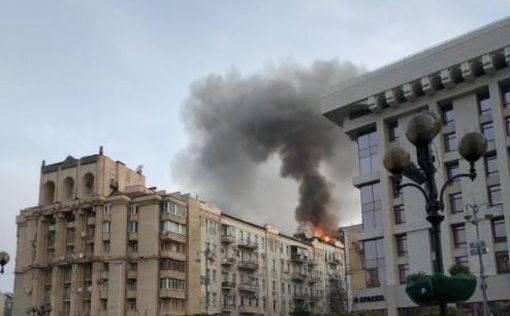 В центре Киева загорелся старинный дом: идет эвакуация