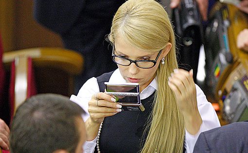 Тимошенко взялась за финпотоки Яценюка