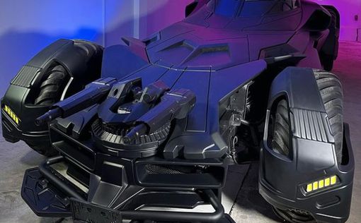 Раритет за 500 000 евро: на продажу выставлен уникальный Бэтмобиль