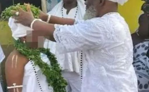 У Гані 63-річний священик одружився з 12-річною дівчиною