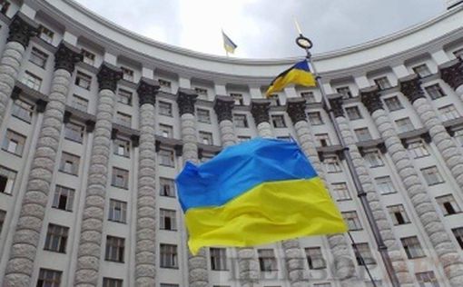 В Киеве снесут памятники Пушкину, Щорсу и могилу Ватутина