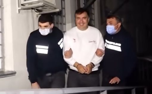 Зеленский предложил допустить к Саакашвили украинских врачей