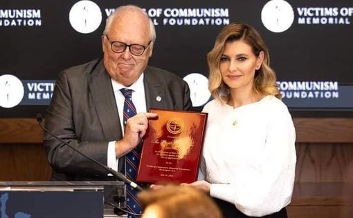 Зеленская получила премию Dissident Human RightsAward