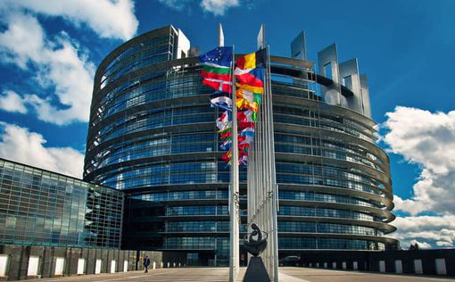 Европарламент поддержал новый механизм оборонных закупок