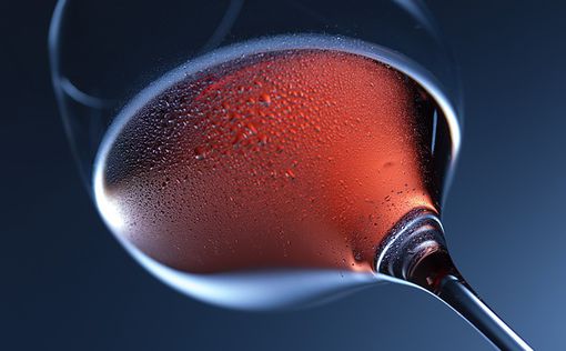 Вчені створюють синтетичний алкоголь Alcarelle, який не викликає похмілля
