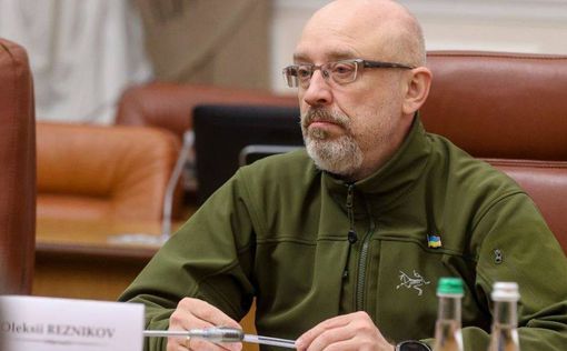 Рада уволила министра обороны Резникова