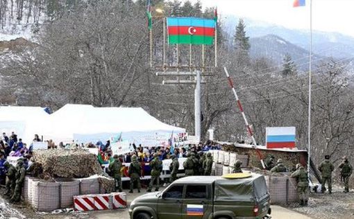 Азербайджан взял под контроль Лачинский коридор
