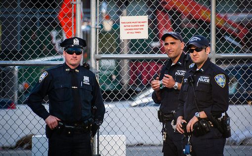 Полиция Сан-Франциско арестовала 70 человек за захват здания консульства Израиля