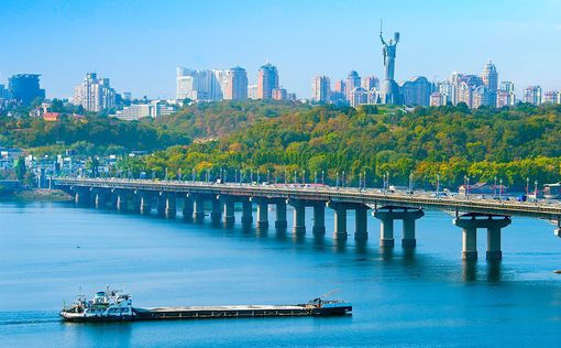 В Киеве откроют для движения мосты Метро и Патона