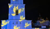 Хофштеттер подарил Киеву "Рождественский свет для надежды" | Фото 7