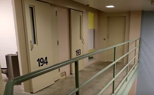 США освобождают заключенных из-за COVID-19