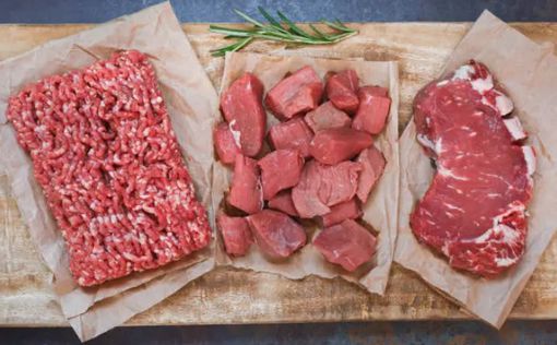 Учені пропонують маркувати м'ясо страшливими написами та фото