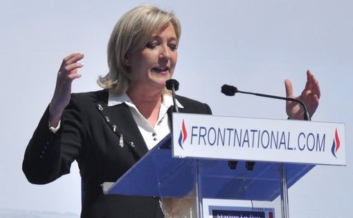 Марин Ле Пен призывает к Frexit