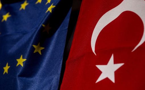 Турция хочет заморозить все договоренности с Брюселем