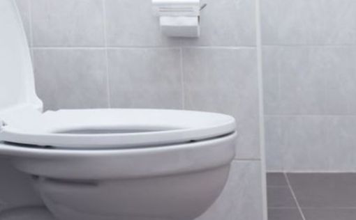 Губернатор у РФ поскаржився на "гендерно-нейтральні туалети" у школах України